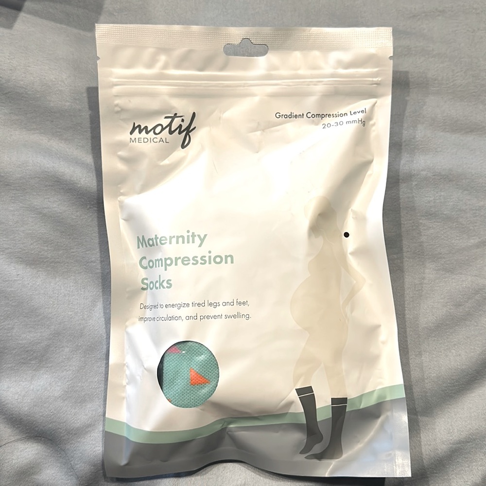 Motif Medical Maternity Large Compression Socks 20-30mmHg - Brand New